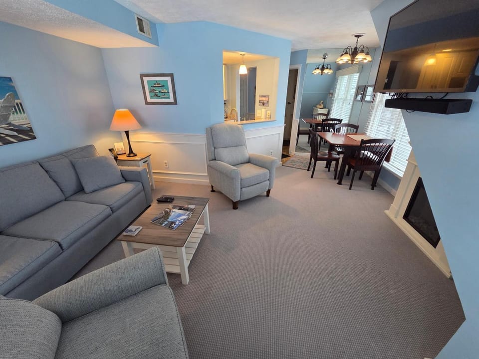 North Shore Inn TC 301 House in Michigan