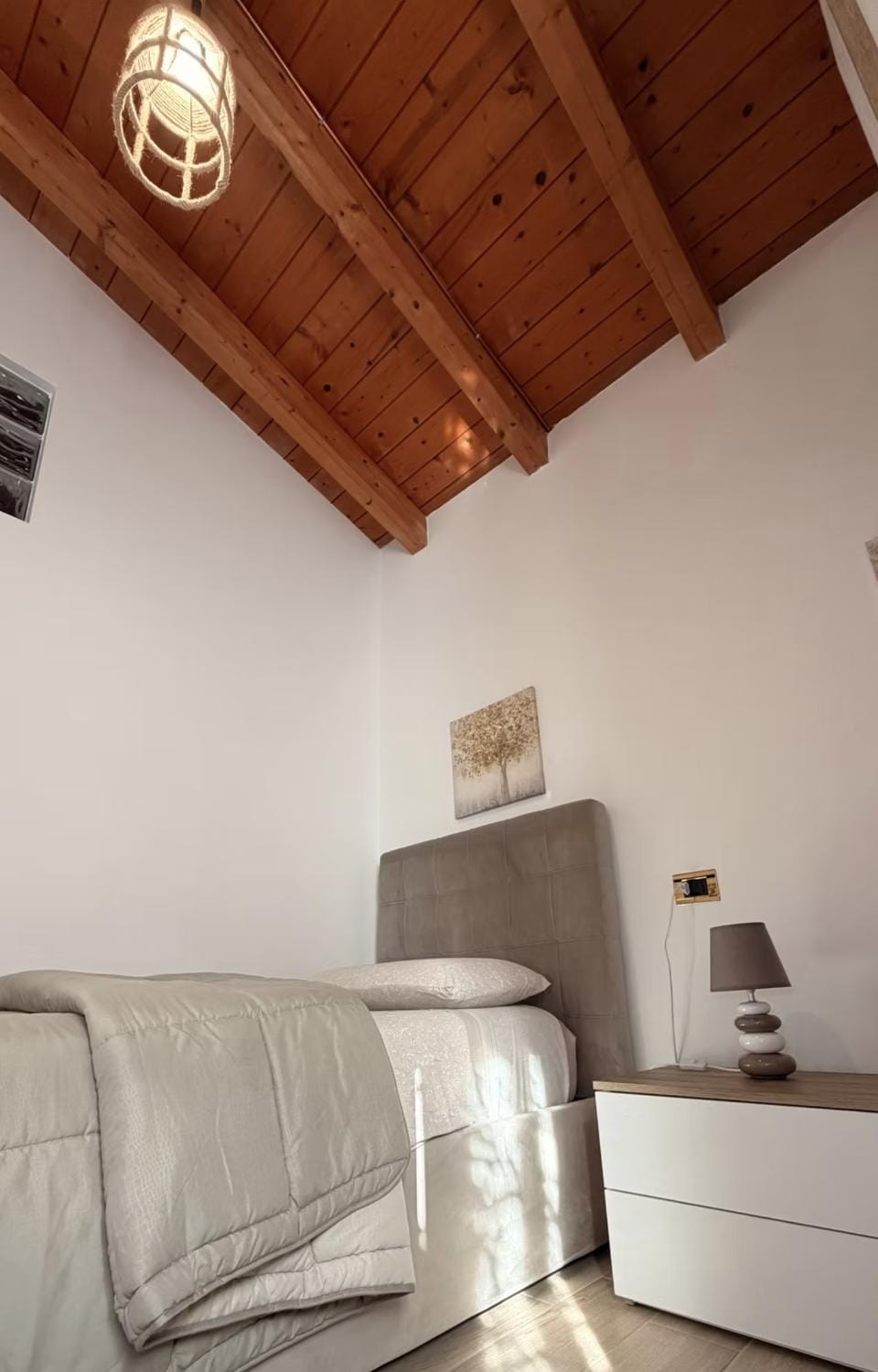 B&B LA VILLA Rozzano - HUMANITAS - FORUM ASSAGO - MILANO FIORI - IEO - MILAN DESIGN WEEK 2026 Bed and Breakfast in Lombardy