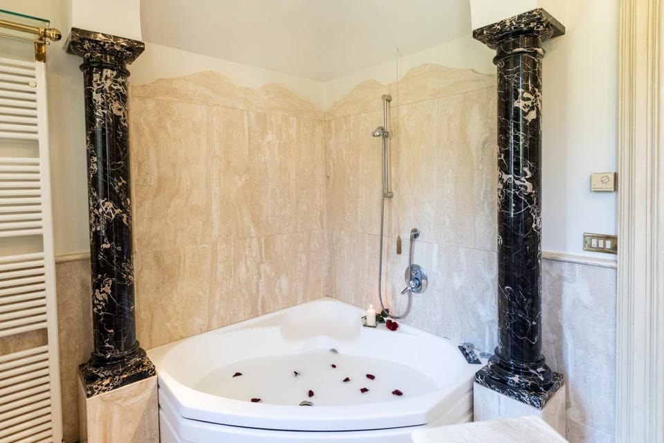 Hot Tub, Bathroom, Bath