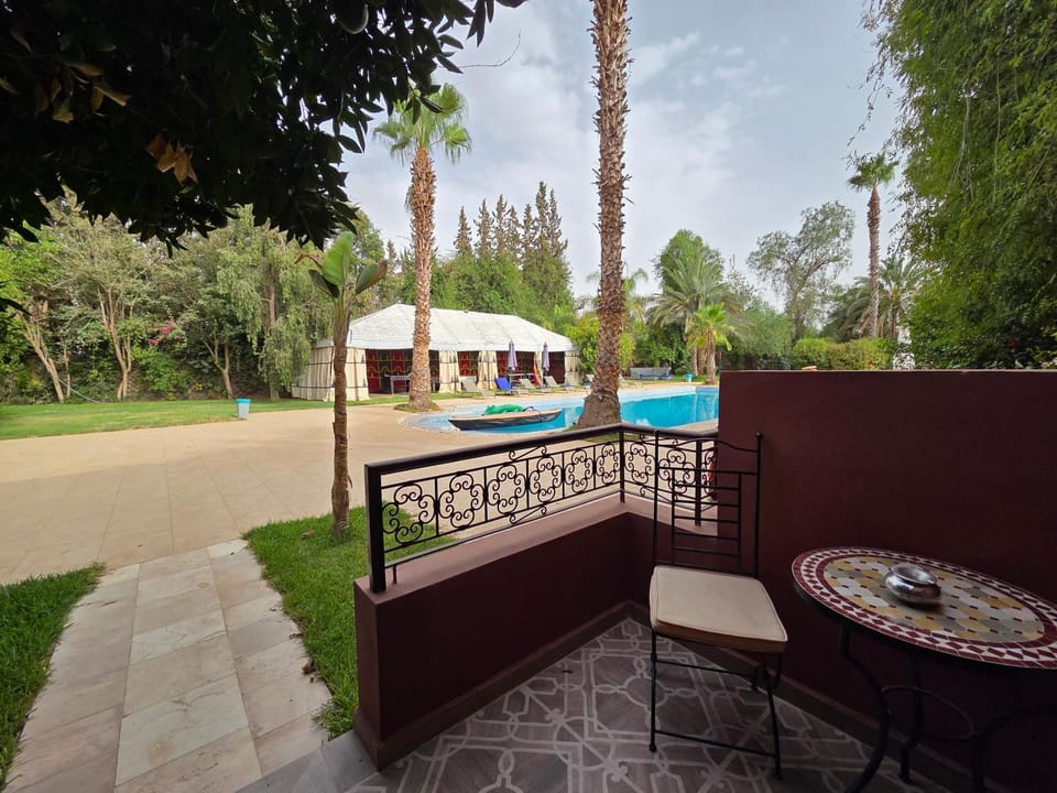 Palace Africa - Marrakech Palmeraie Bed and Breakfast in Marrakesh-Safi