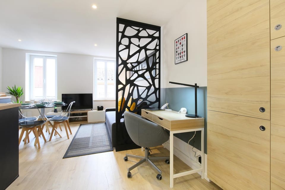 Seating area
