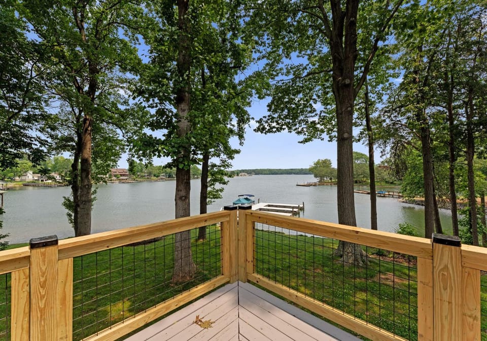 Perfect Family Meeting Place Big Views Private House in Lake Norman
