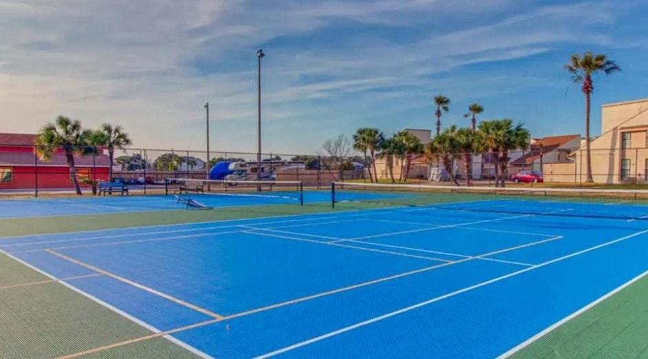 Tennis court
