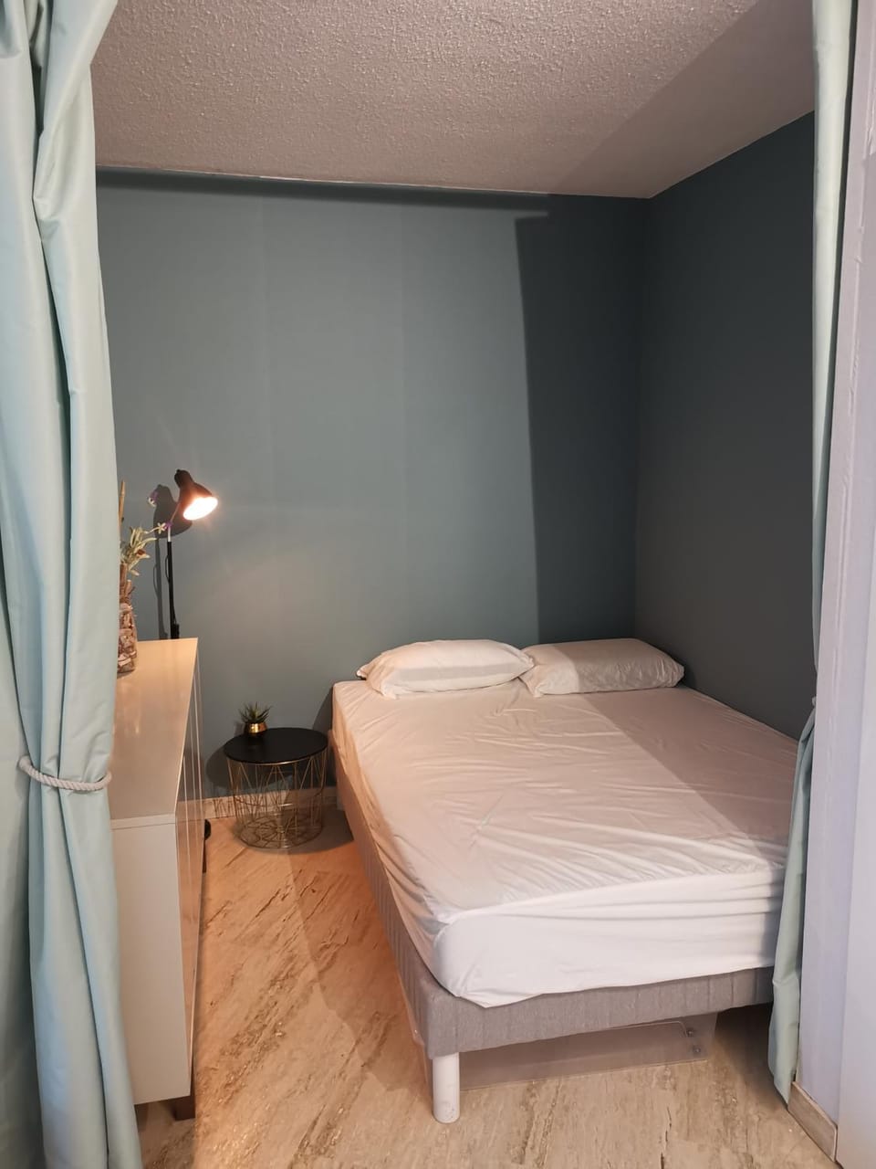 Appartement au calme (2 à 4 Pers.) avec Piscines + Parking Apartment in Mandelieu-La Napoule