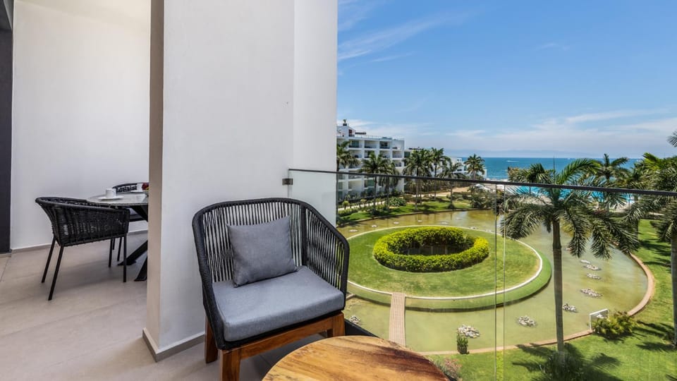 Balcony/Terrace, Balcony/Terrace