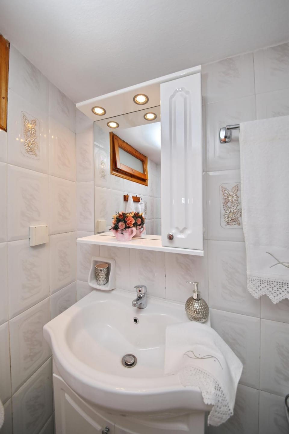 Vasia's Small Villa Apartment in Skopelos