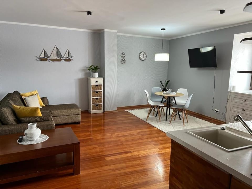 Apartament przy promenadzie Mikolajki. Apartment in Poland