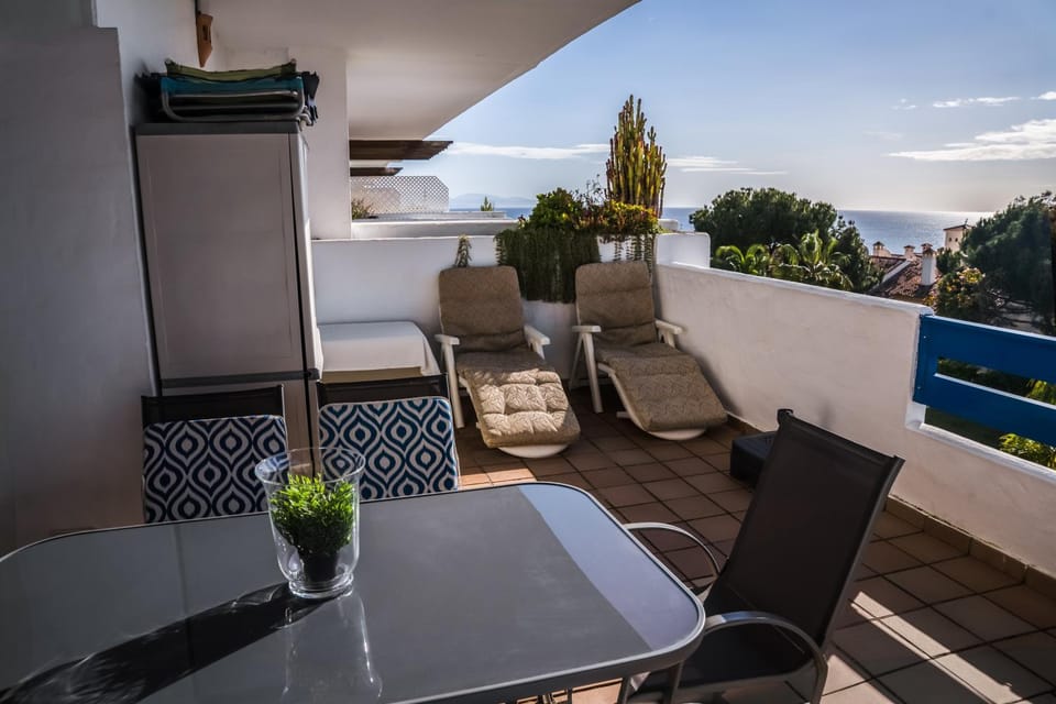 Balcony/Terrace, Balcony/Terrace, Sea view, Sea view, sunbed, sunbed