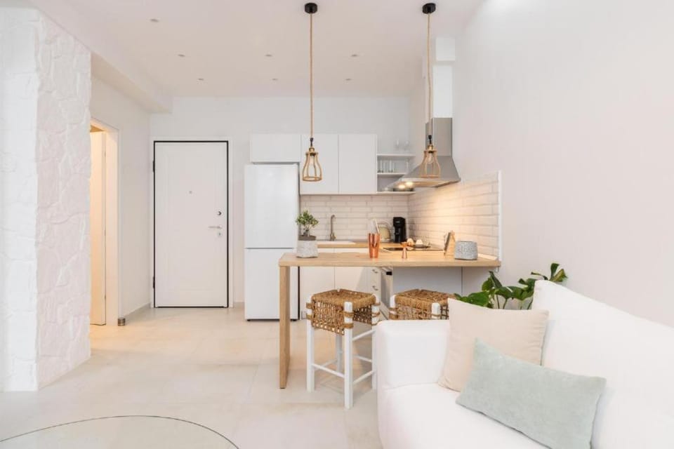 Kitchen or kitchenette, Living room, Seating area, Dining area, oven, stove