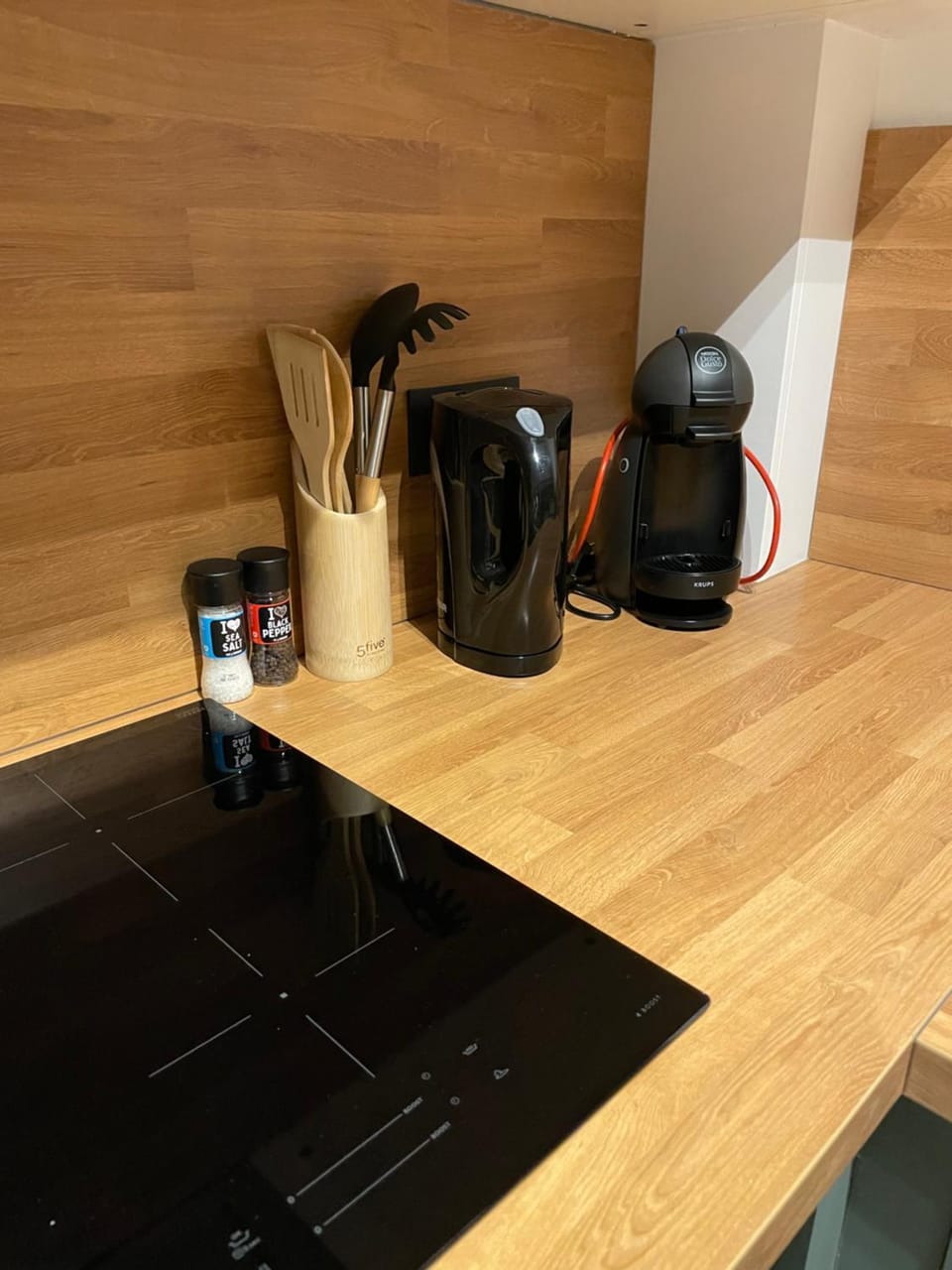 Coffee/tea facilities, Kitchen or kitchenette