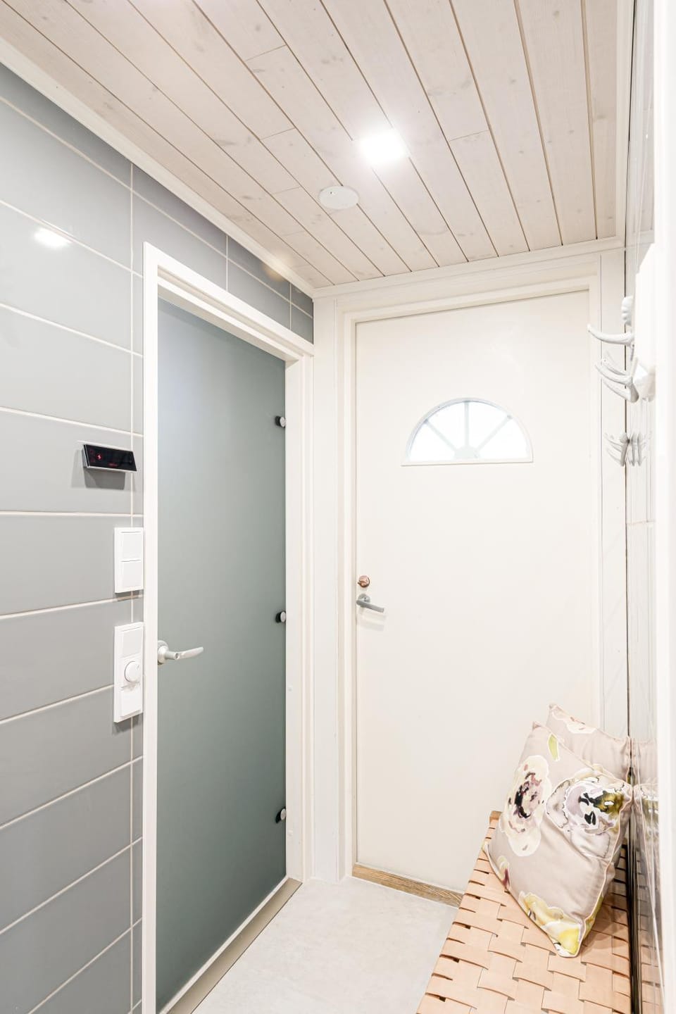 Luxurious Villa Snow with Jacuzzi Villa in Rovaniemi