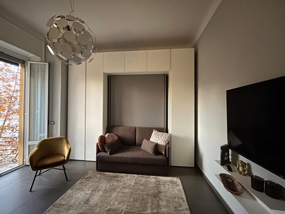 Bed, Living room, Photo of the whole room