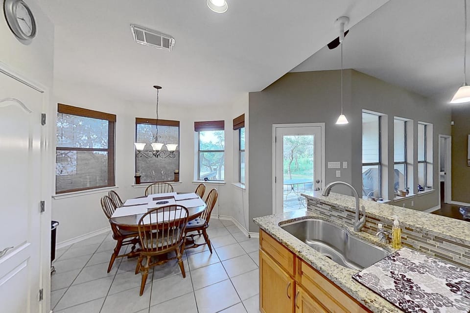 Tucumcari Treat House in Lake Austin