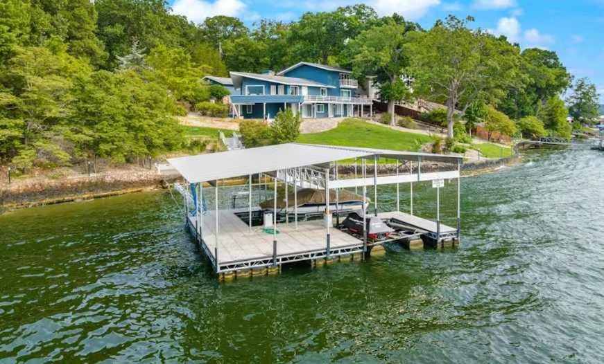 Sunsets over Paradise House in Lake of the Ozarks