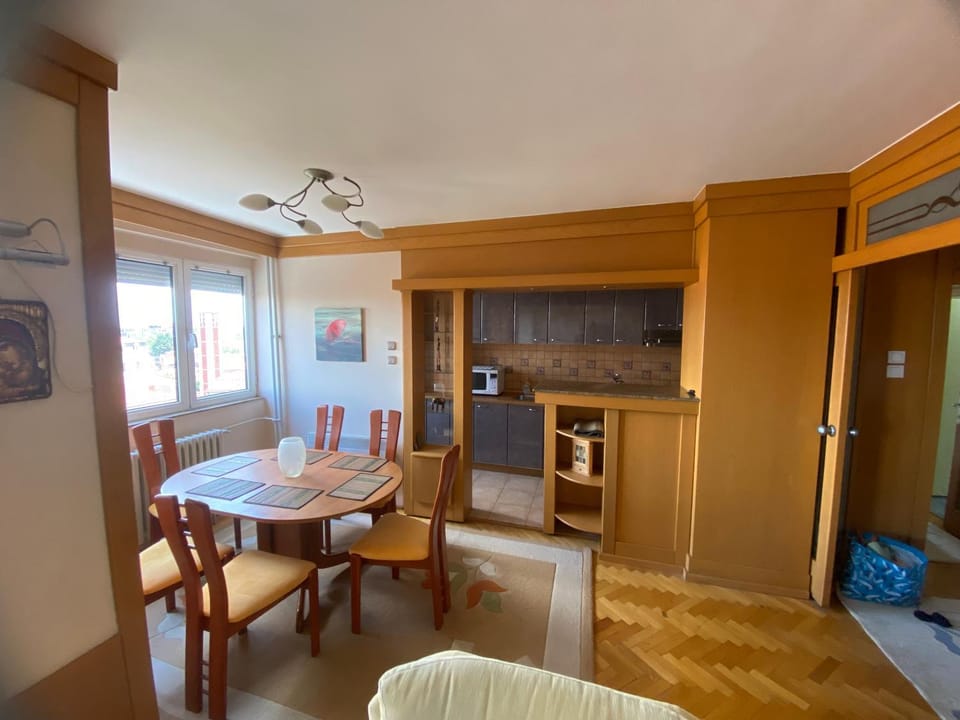 Family Apartment in City Centre Apartment in Bitola