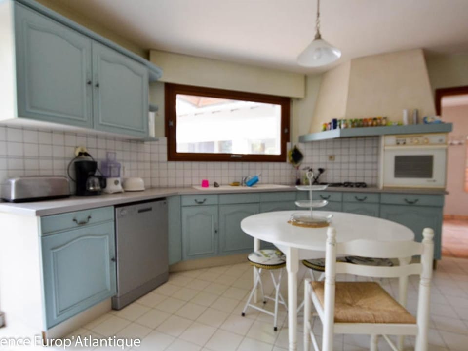 Villa avec Piscine et Jardin pour 10 pers - 4 ch, proche plage - FR-1-705-19 Villa in Les Mathes