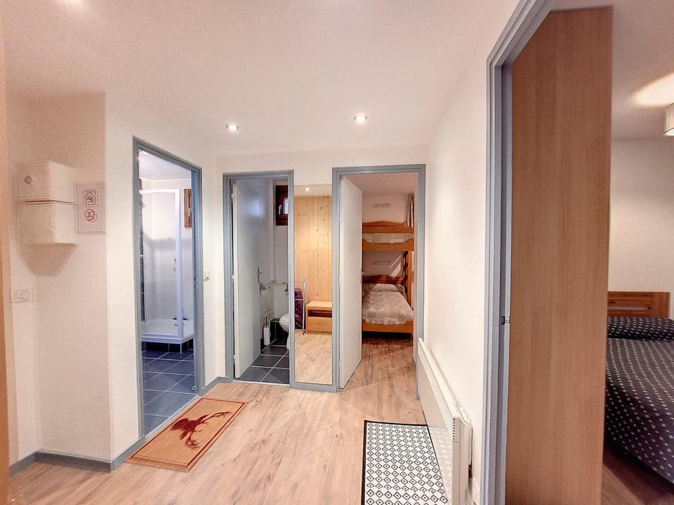 Appt lumineux 3 pièces - La Rosière - Balcon, Parking - 6 pers - FR-1-275-198 Apartment in Montvalezan