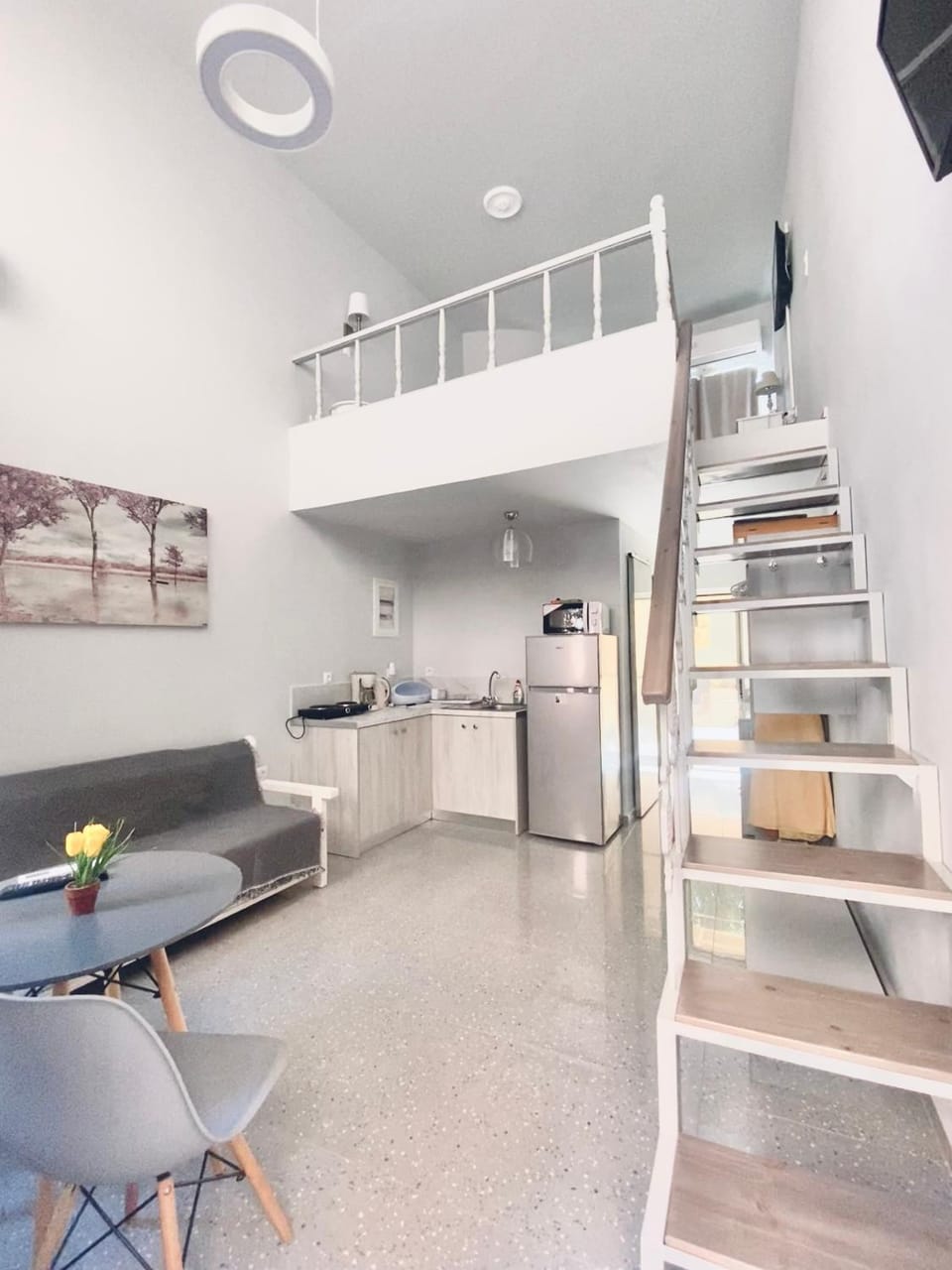 Living room, Seating area, kitchen