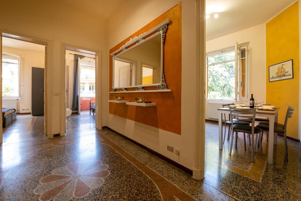 Casa Pier - Centralissima in villa d'epoca Apartment in Rapallo
