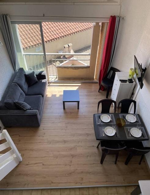 Appartement Front de Mer à Saint Pierre La Mer 4PAR14 Apartment in Fleury