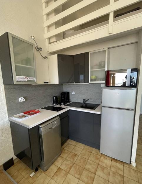 Appartement Front de Mer à Saint Pierre La Mer 4PAR14 Apartment in Fleury
