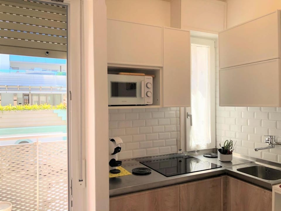 Balcony/Terrace, minibar, kitchen