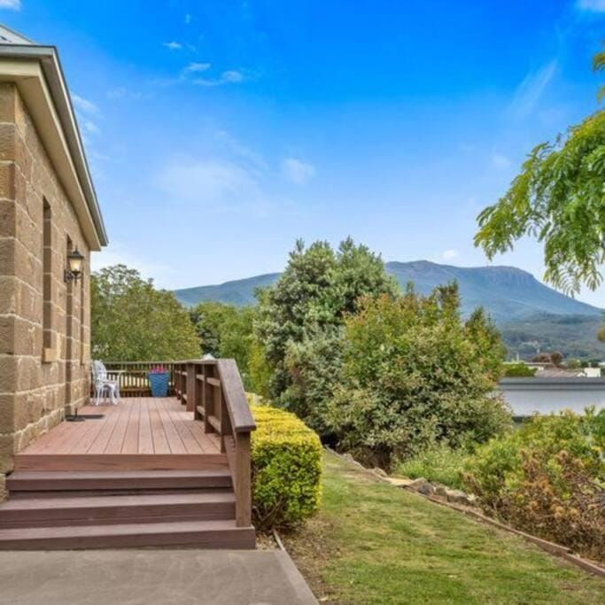 LUCAS Street House in Tasmania