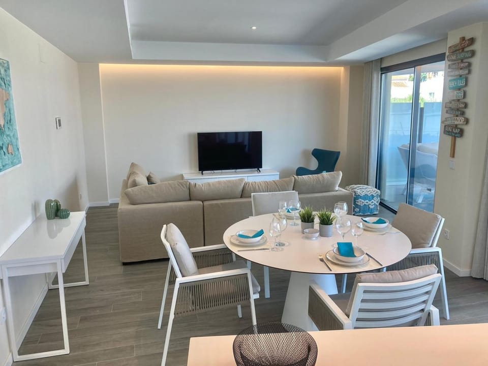 Luxury Apartment Alvaro - The View Fuengirola Apartment in Fuengirola
