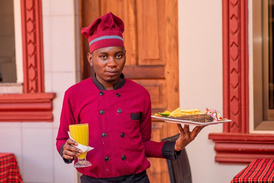 Staff, Restaurant/places to eat, People, Food and drinks, Drinks