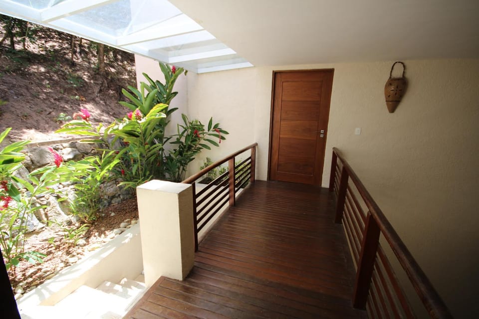 Casa Surucuá com localização espetacular frente à Praia do Centro de Pipa - 2 a 4 quartos suite House in Pipa Beach