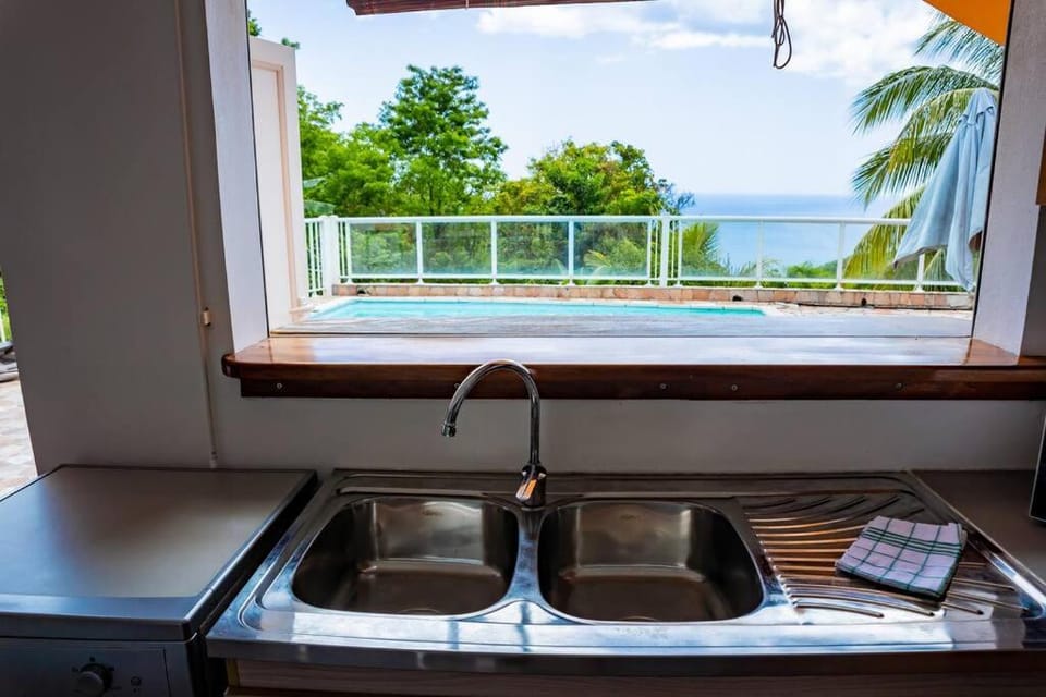 Villa calme à Bouillante vue mer & piscine privée Villa in Bouillante