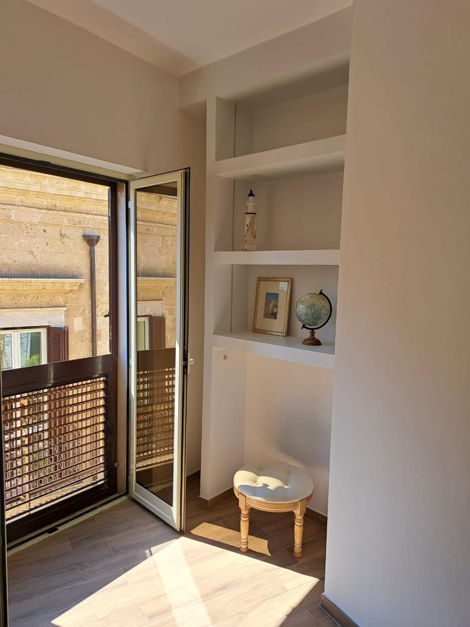 M. Szwed. Guest House old Bari Bed and Breakfast in Bari