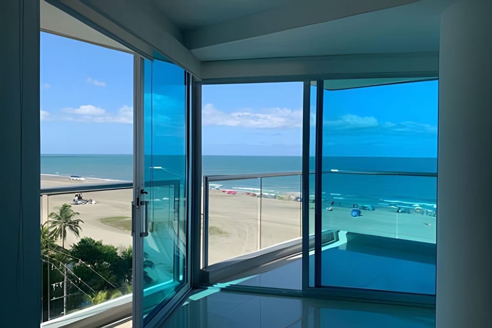 2 Bedrooms Morros. Sea view and beach access Apartment in La Boquilla