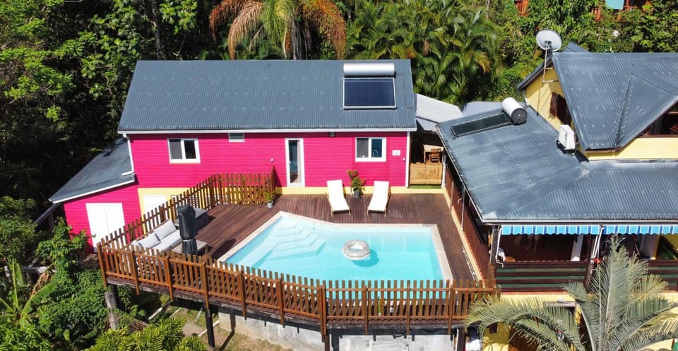 Property building, Pool view, Swimming pool, Swimming pool