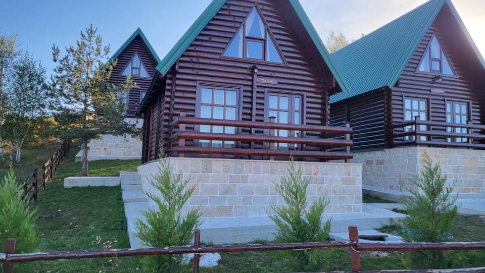 Nicola’s hill Apartment in Montenegro