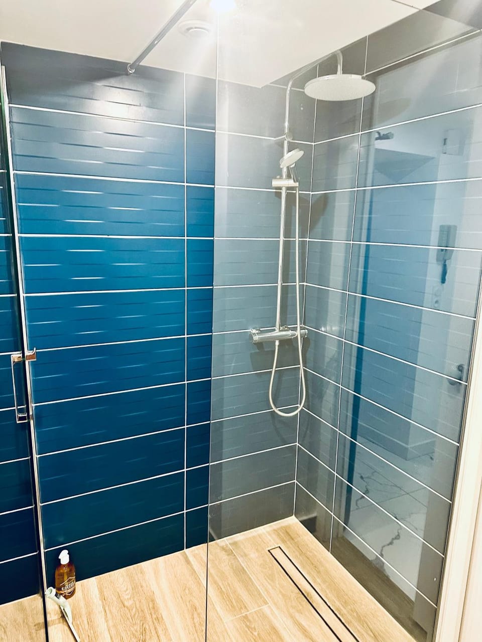 Shower, Bathroom, towels, towels