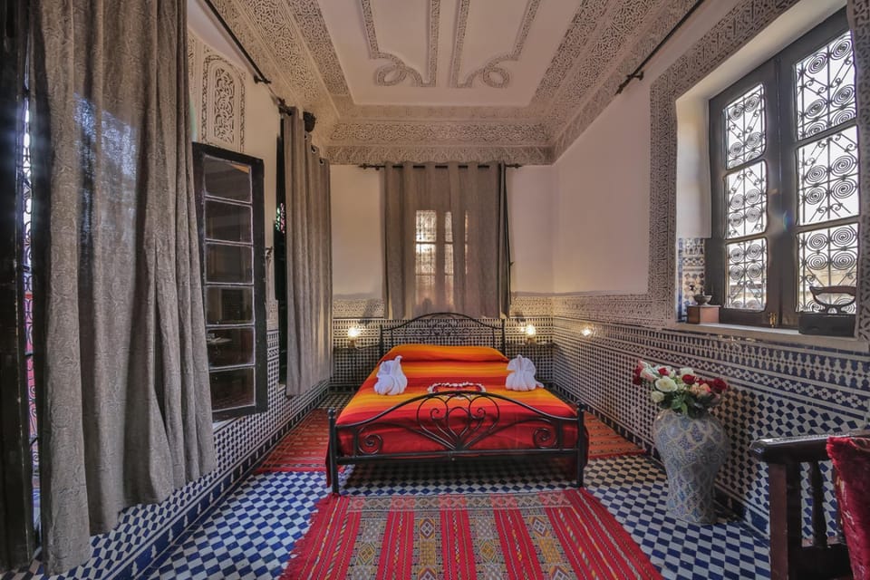Living room, Seating area, Bedroom