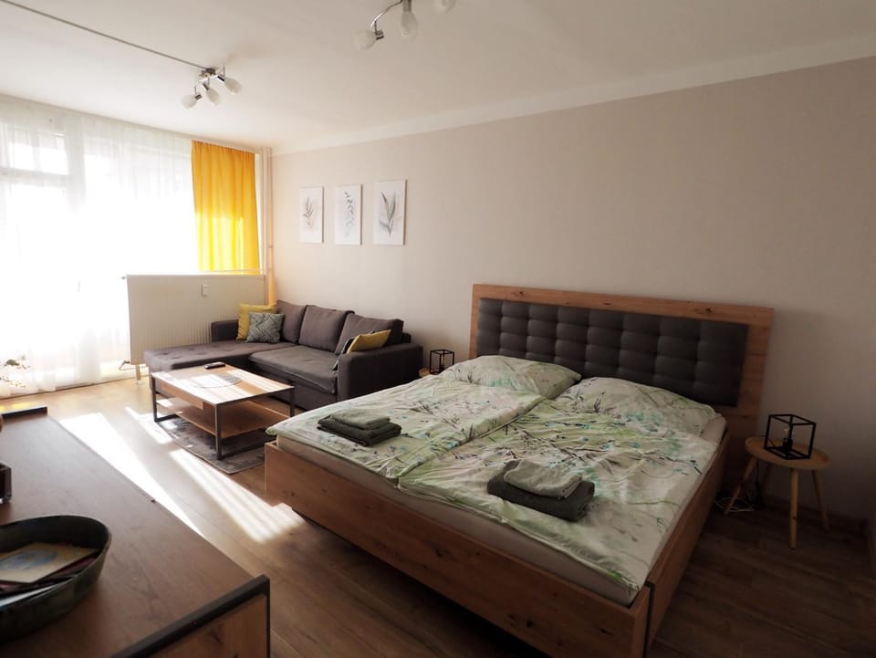 Bed, Living room, Bedroom