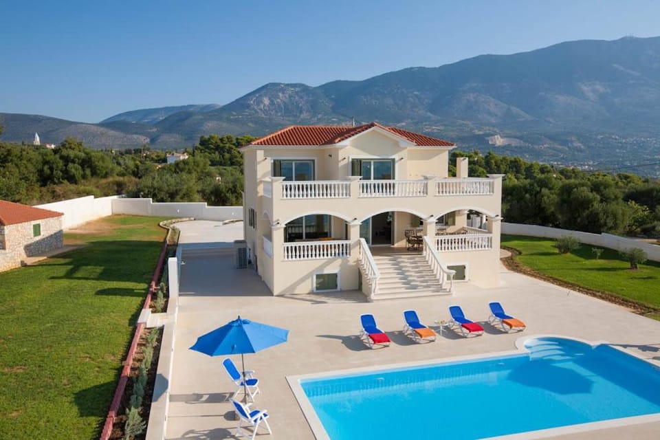 Property building, Patio, Day, Mountain view, Pool view, Swimming pool