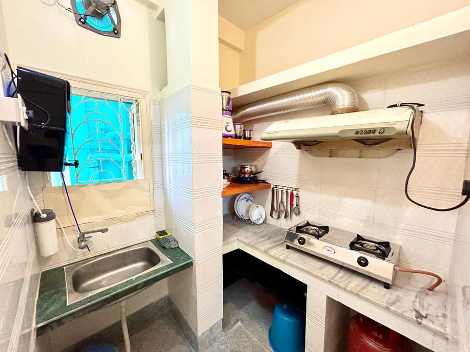 Kitchen or kitchenette, minibar, pet friendly, stove
