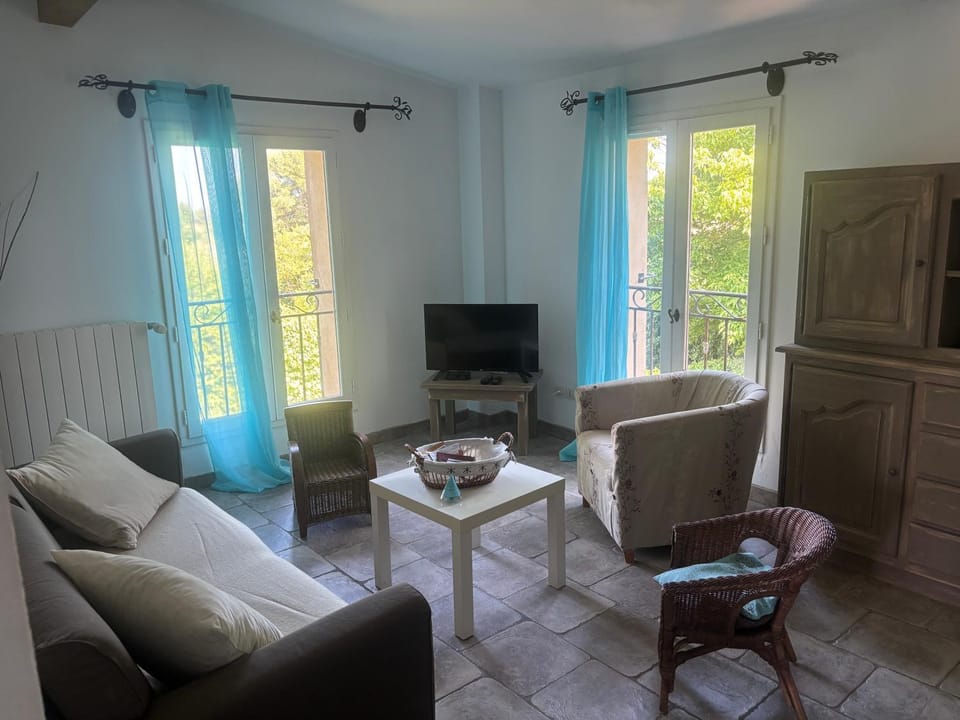 Gîtes charme avec piscine Arles - Camargue - Alpilles Apartment in Arles