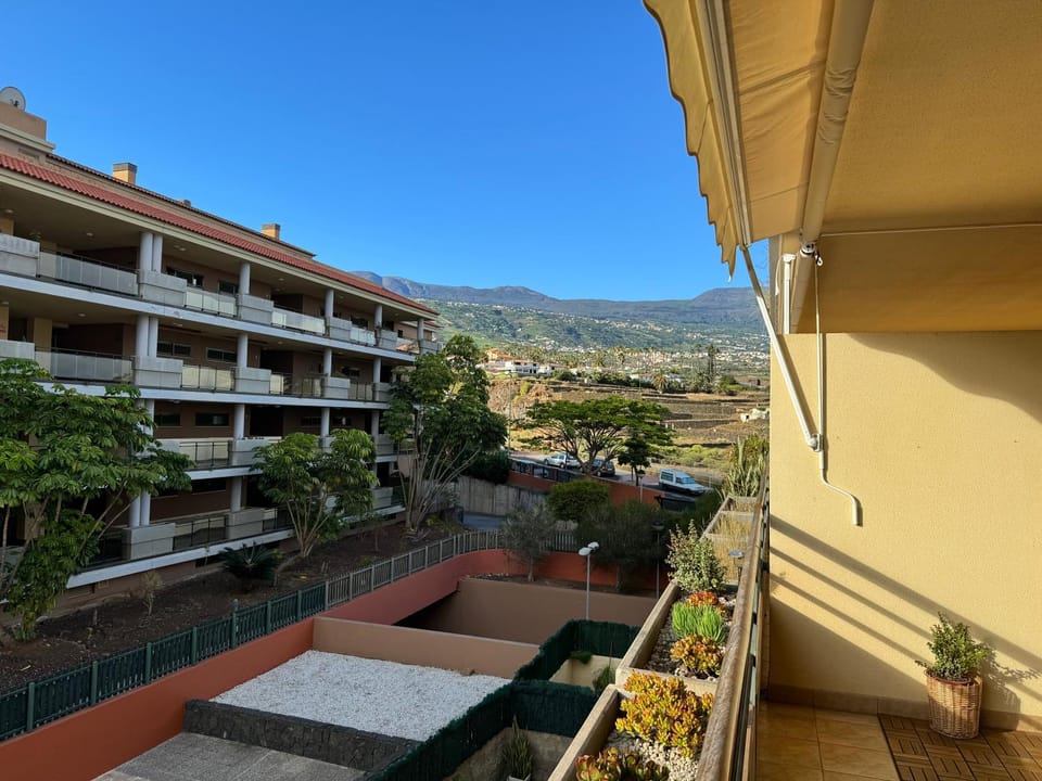 View (from property/room), Balcony/Terrace