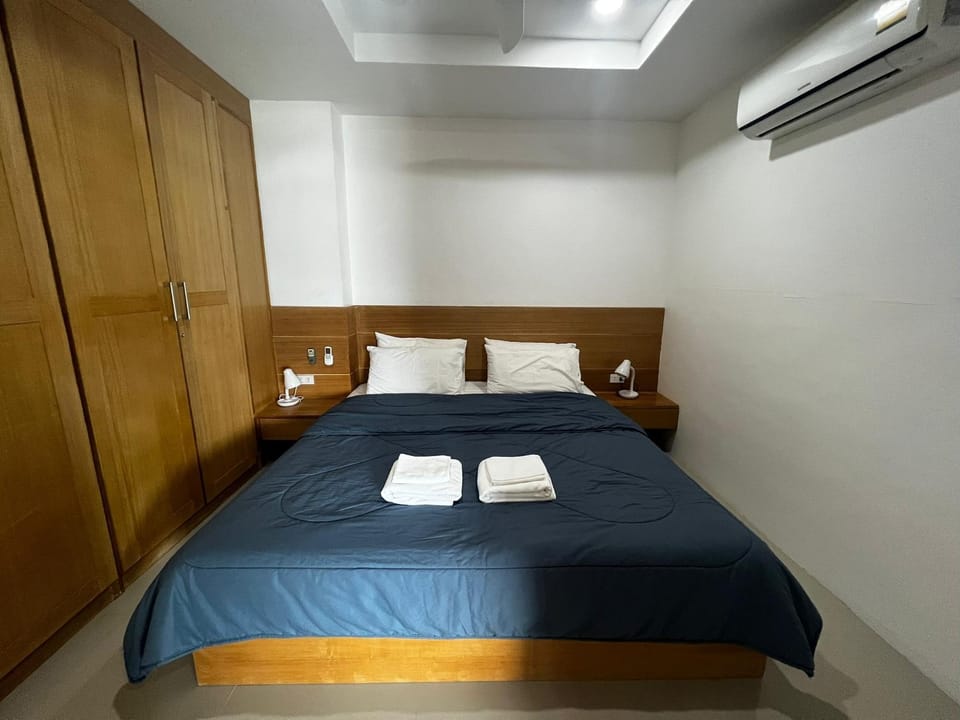 Patong Beach Top Location Apartment in Patong