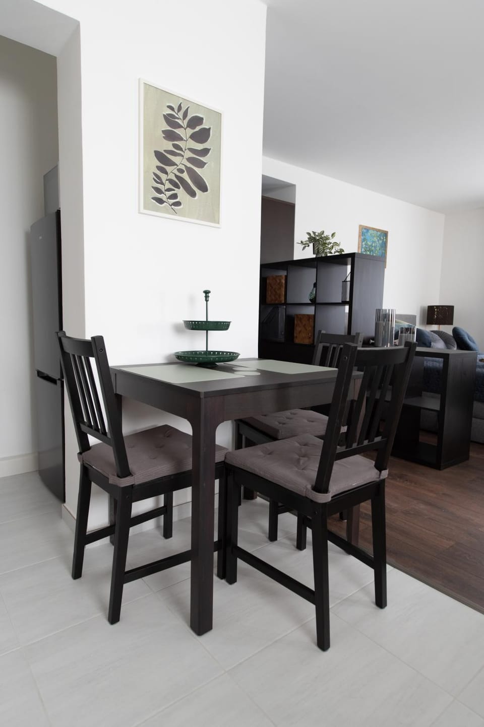 Dining area, minibar, kitchen