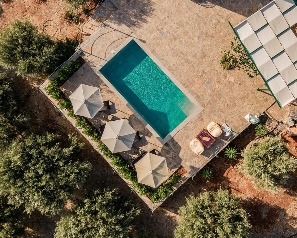 Property building, Swimming pool