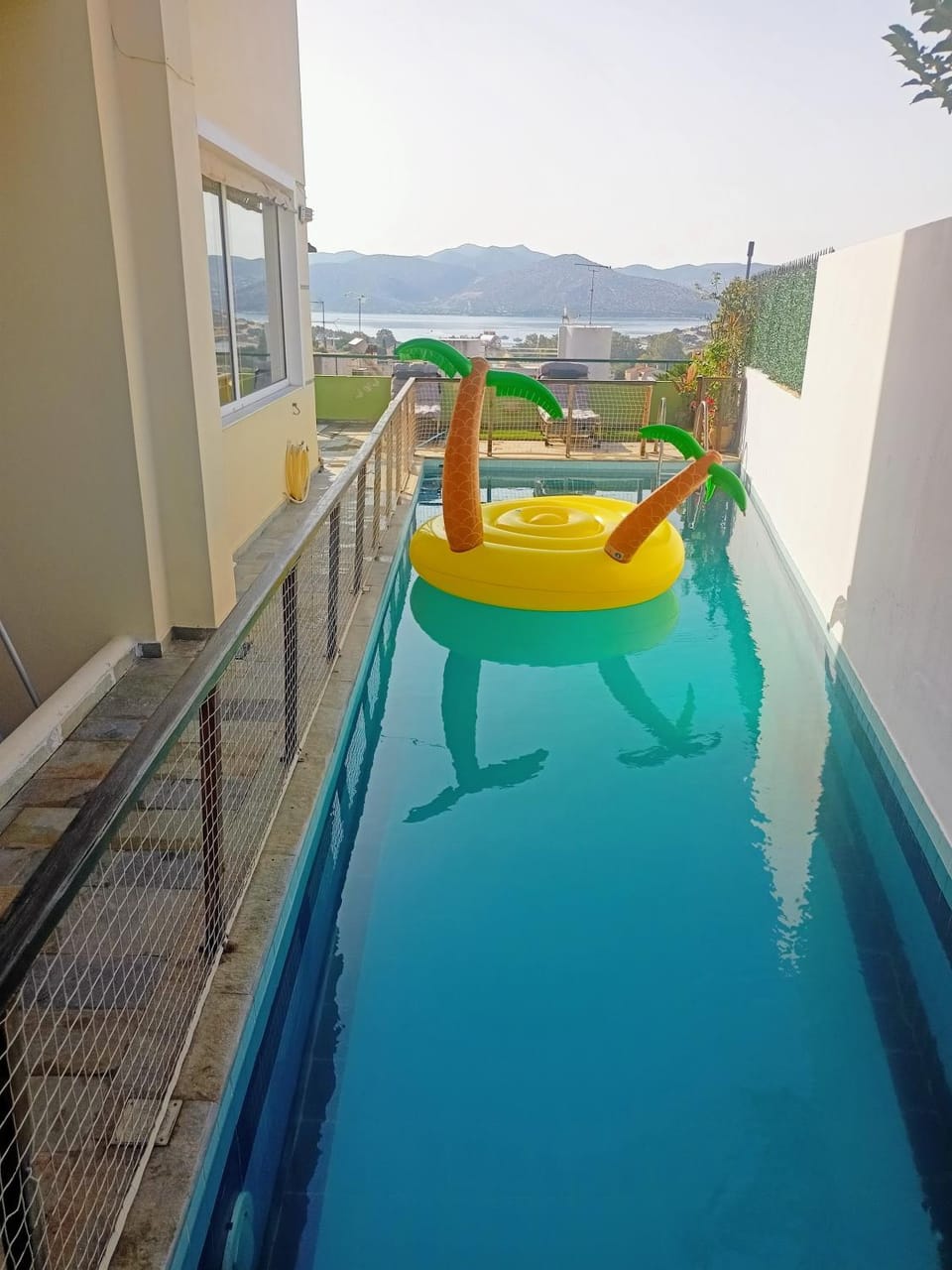 Pool view, Sea view
