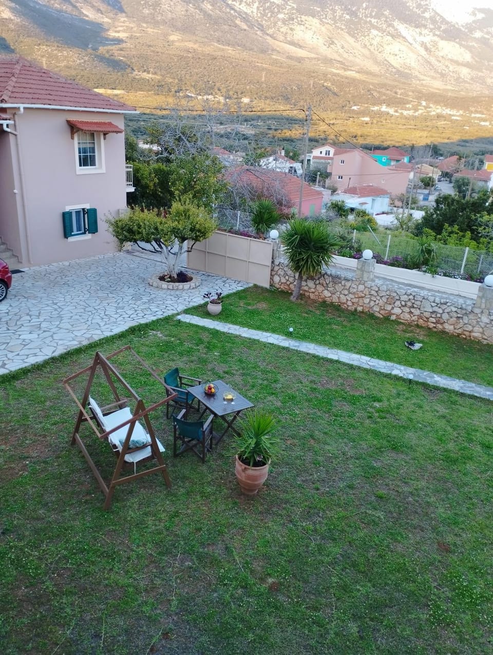 Garden, Mountain view