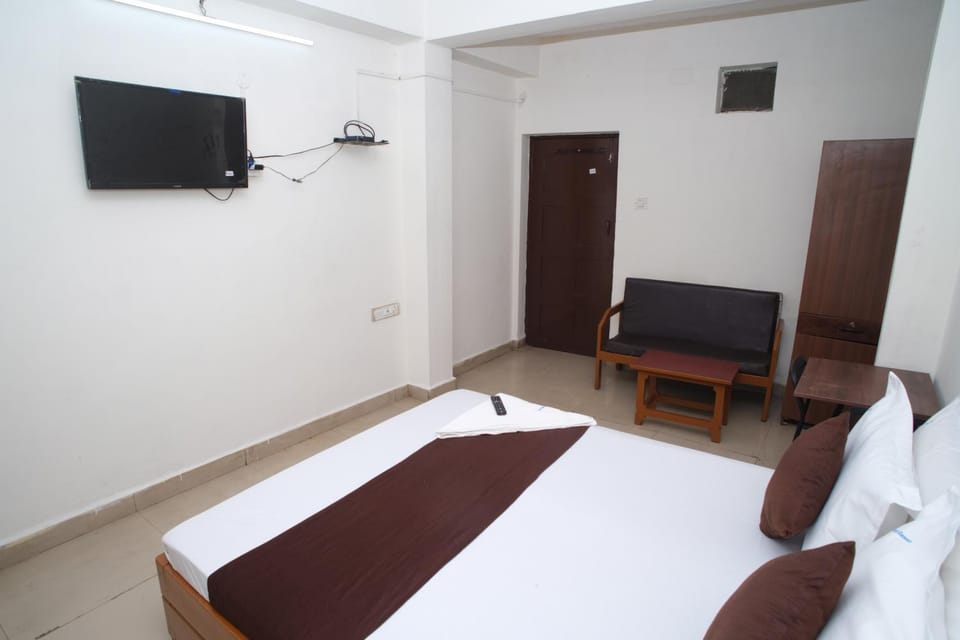 Ganesh Guest House Hotel in Chennai