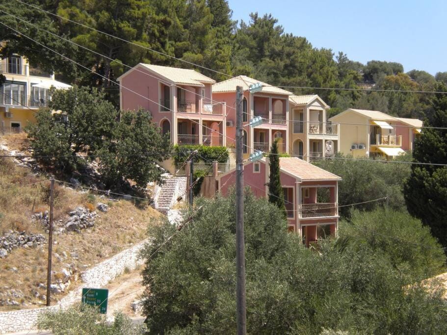 IRIDA VILLA Villa in Agia Effimia