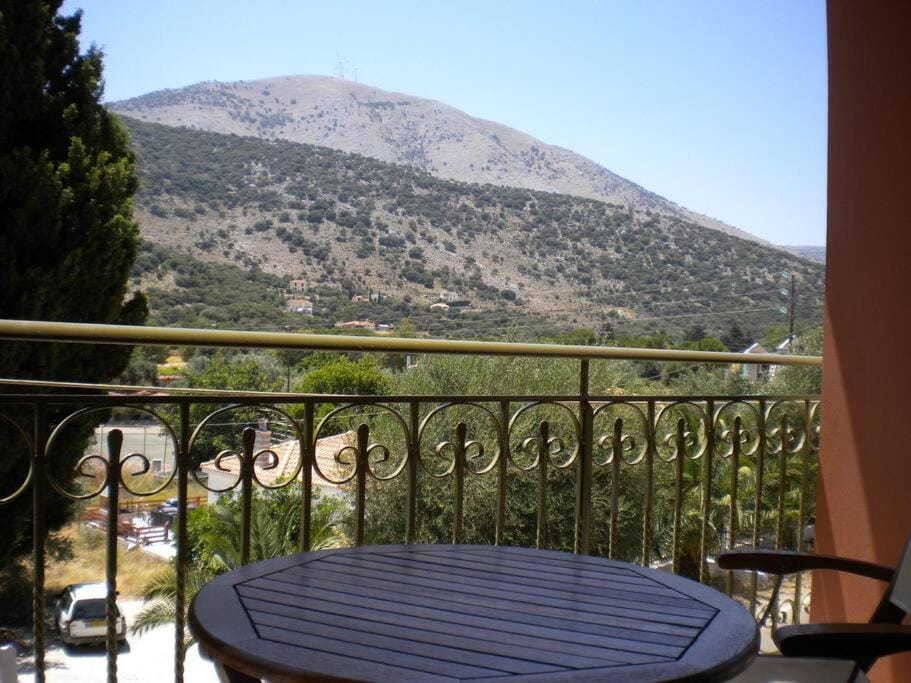 IRIDA VILLA Villa in Agia Effimia